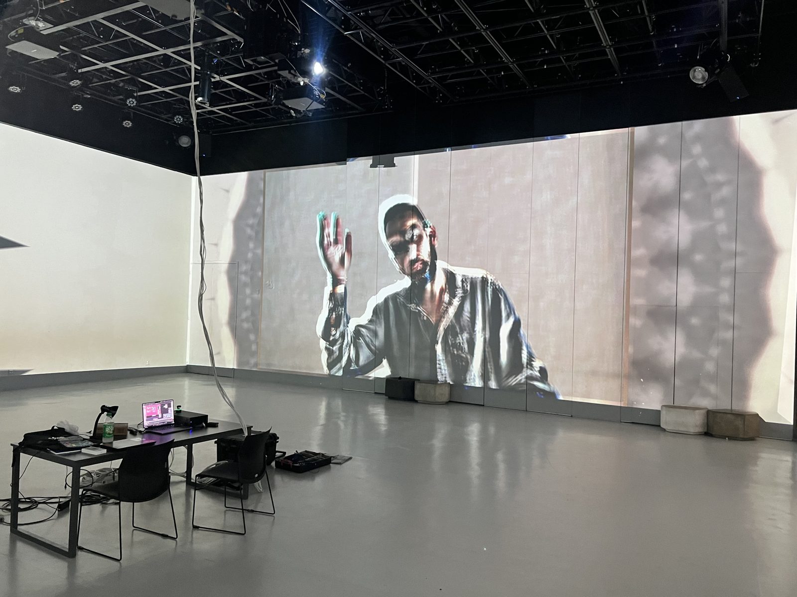 Contrôle interactif des médias — « Isadora 3 »